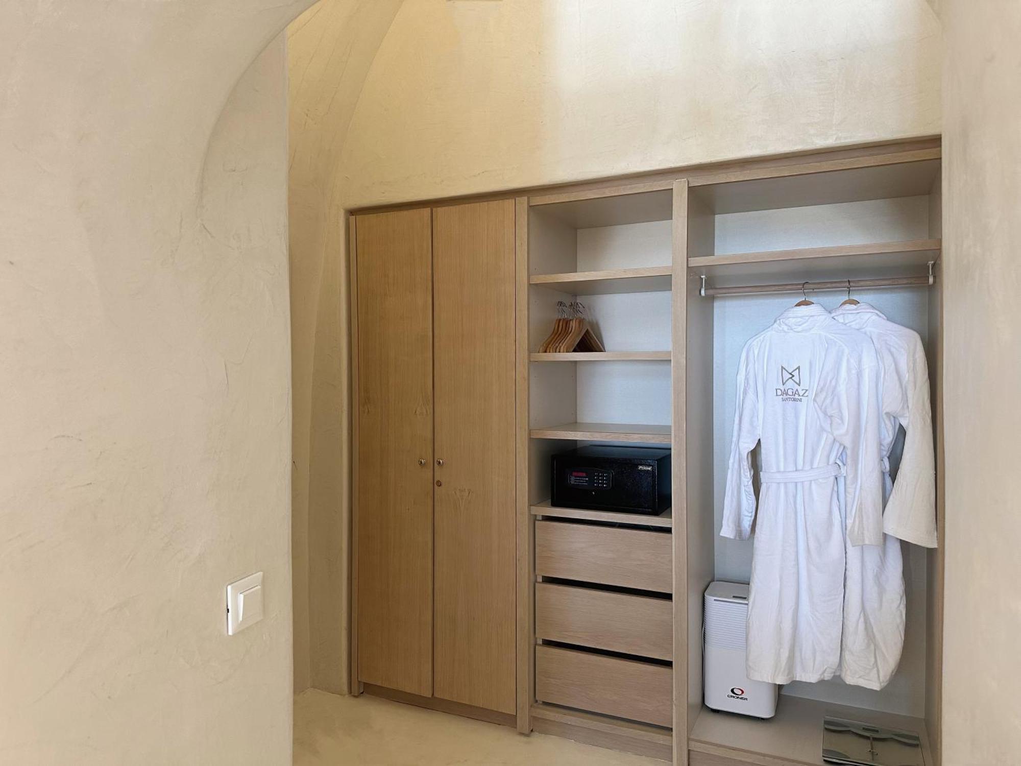 Dagaz Suites Fira  Dış mekan fotoğraf